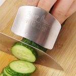 Stainless steel finger protector - Image 2